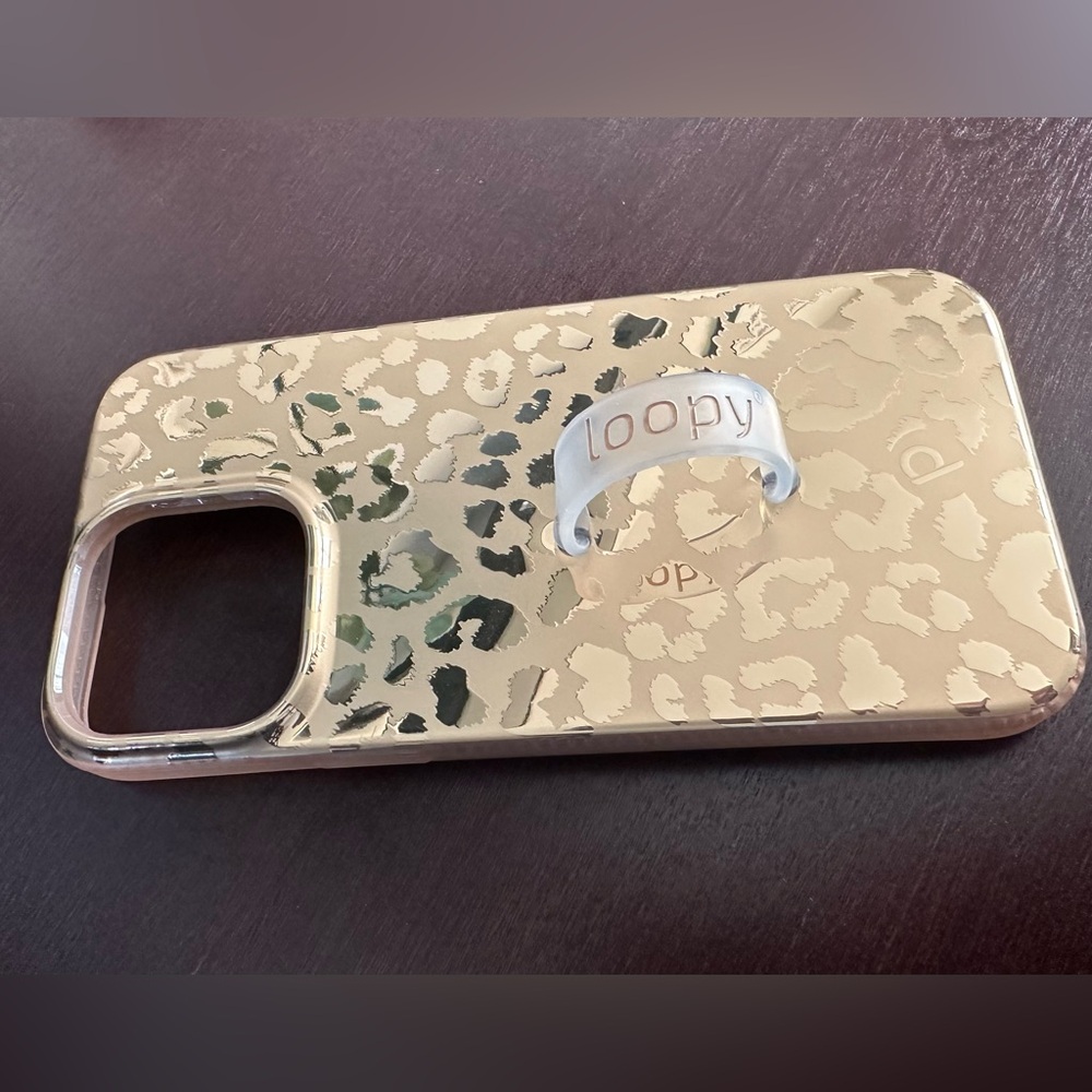 Loopy iPhone 14 Pro Max case leopard gold